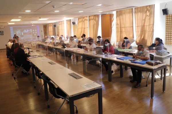 Gobierno ofrece reajuste de 4,5% a funcionarios públicos, que fue rechazado por la mesa sectorial