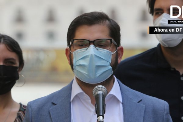 <p>Ahora en DF| Gabriel Boric anuncia que en un futuro gobierno reducirá el sueldo de altas autoridades</p>