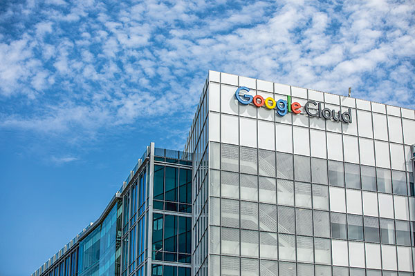 Los casos de las empresas chilenas que ya trabajan con la nube del gigante tecnológico