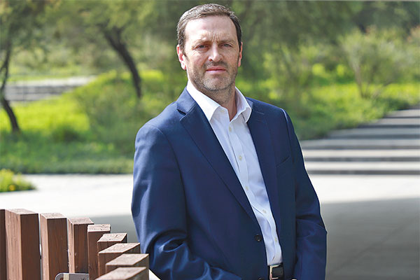 Christopher Bosler, gerente general de la bolsa de productos: “Queremos profundizar el mercado para que cualquier PYME encuentre salida a su factura”