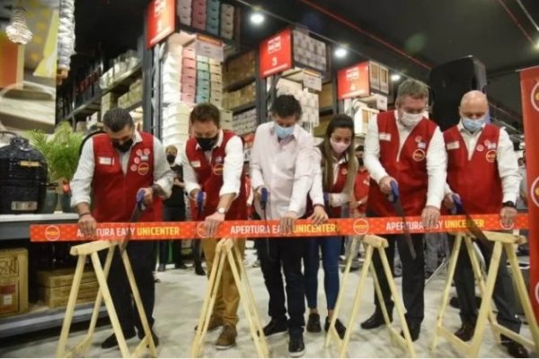 El local de Unicenter es el número 48 de la firma en Argentina. Foto Cortesía El Cronista.