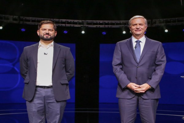 <p>Debate Presidencial Segunda Vuelta Anatel 2021: ¿Qué proponen los candidatos en materia de impuestos?</p>