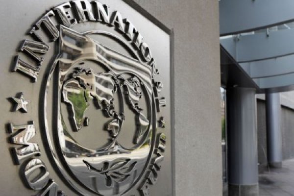 <p>El FMI dice que la deuda global toca récord y tuvo el mayor salto desde la Segunda Guerra Mundial</p>