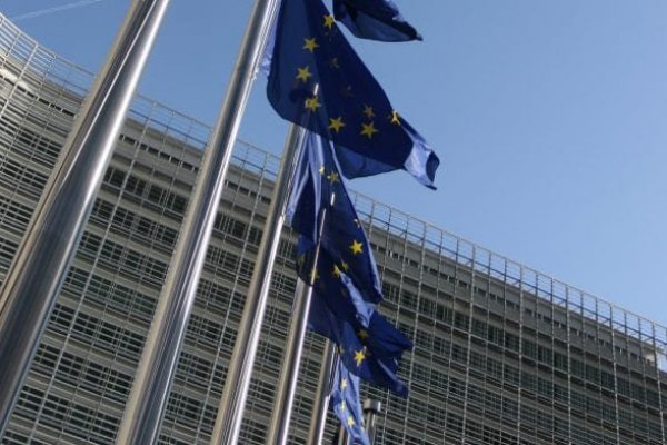 La actividad en la zona euro cae a un mínimo de nueve meses por el resurgimiento del virus