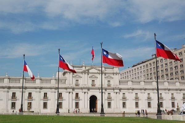 Encuesta Cadem: Derechos sociales, delincuencia y temas económicos, las prioridades que debiera enfocarse el próximo gobierno