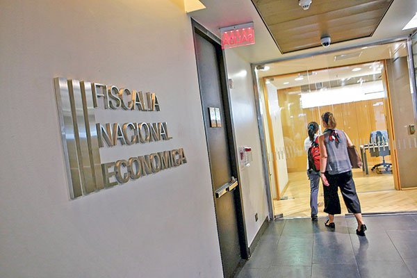 <p>Banco de Chile niega ilícito y afirma que imputación de la FNE "solo genera confusión en la opinión pública"</p>