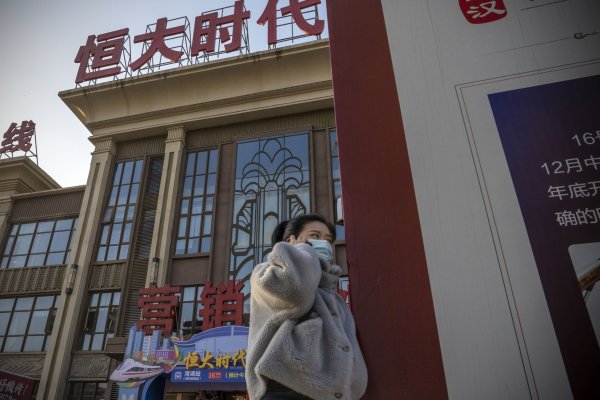 China Evergrande revisa plan de pagos a inversores en su unidad de patrimonio