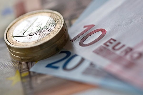 Euro wird 20: Pemeriksaan-Check der Deutschen Welle