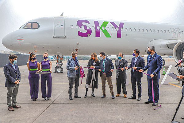 Sky Airline consigue US$ 100 millones al concretar bono convertible en acciones