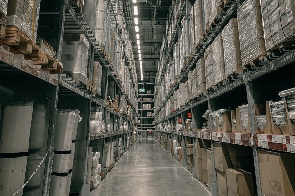 Inventarios mayoristas en EEUU aumentan con fuerza y reforzarían PIB del cuarto trimestre
