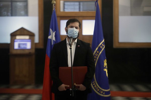 Boric critica royalty para financiar PGU y confirma que esta semana presentará alternativas al gobierno