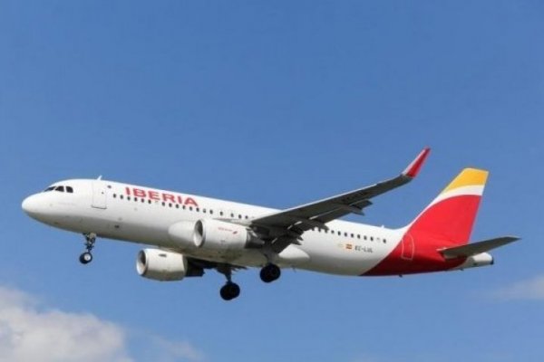 Sernac presenta demanda contra Iberia por no entregar propuesta para devolver tasas de embarque
