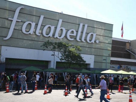 Falabella anuncia plan de inversiones con foco en expandir su marketplace en Perú y Colombia