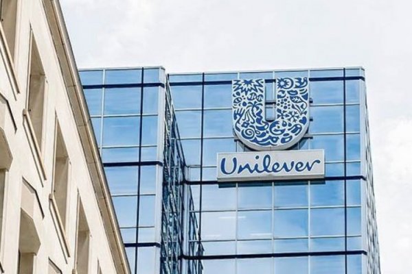 Unilever ha "perdido el rumbo" al fijarse en la sostenibilidad, dice Terry Smith