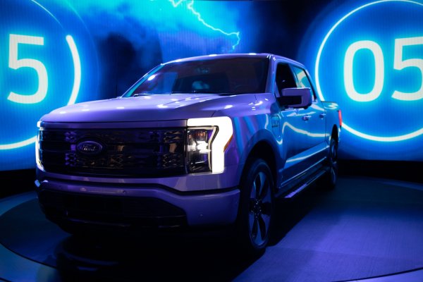 Ford alcanza un valor de US$ 100 mil millones gracias a su producción de autos eléctricos