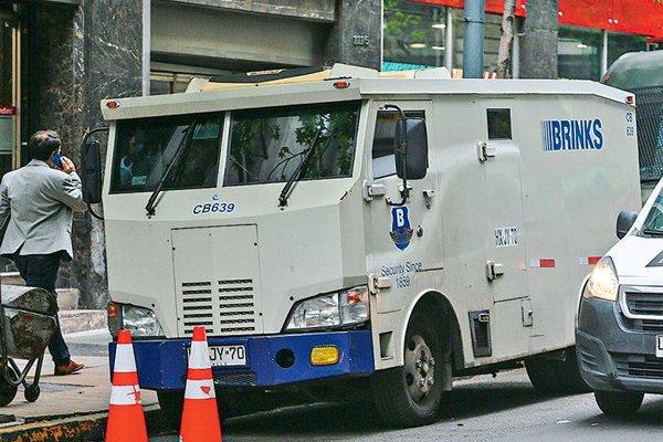 El 10 de enero Brink´s presentó la causa en el TC. Foto: Agencia Uno