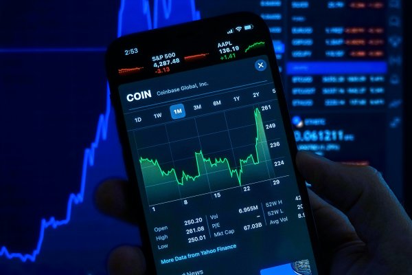 Reino Unido regulará promociones "engañosas" de criptodivisas