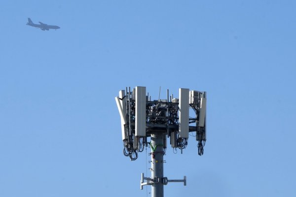 Aerolíneas insisten en "interrupciones catastróficas" por lanzamiento del 5G en EEUU
