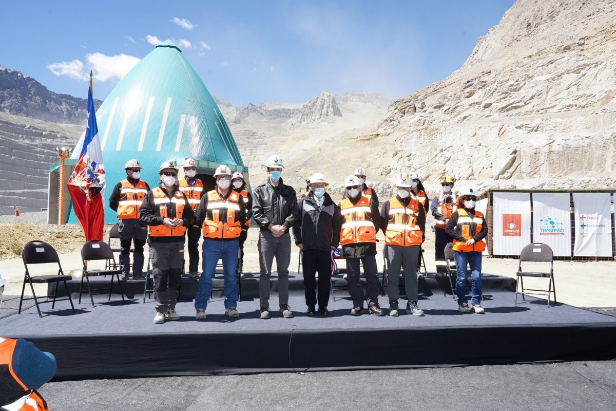 <p>A 3.500 metros sobre el nivel del mar, se inauguró el proyecto estructural Traspaso Andina, iniciativa con una inversión de más de US$ 1.400 millones.</p>