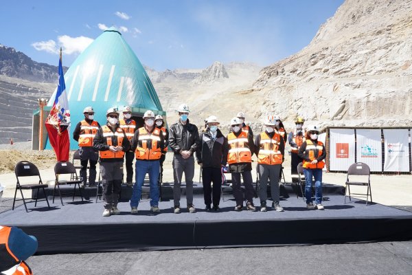 Benavides recalca que en temas de litio Codelco "no ha estado paralizado" y realiza balance de su gestión