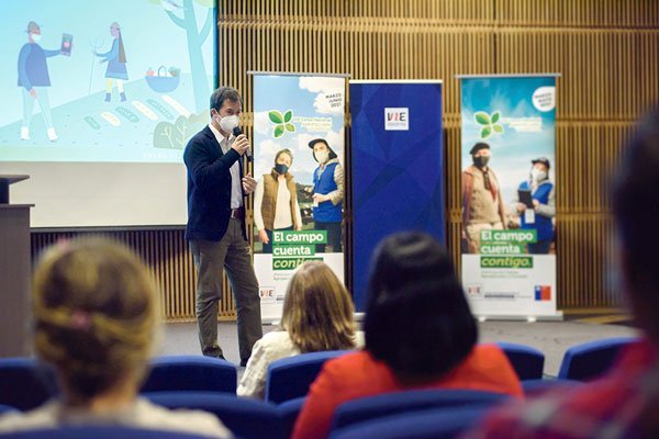 El sector agropecuario representa el 6,9% de los empleos y el 75% son ejercidos por hombres