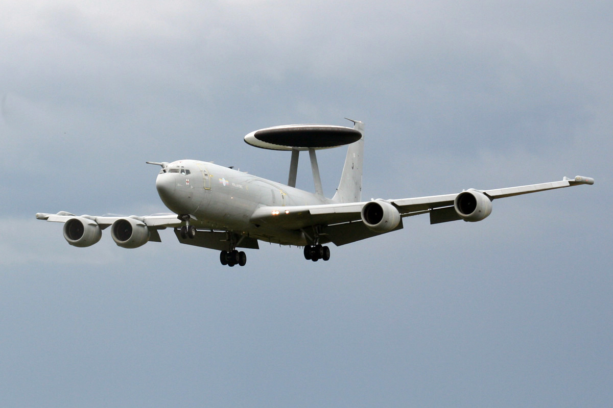 <p>¿Reemplazo al Cóndor? La Fach compra tres aviones militares a Reino Unido</p>