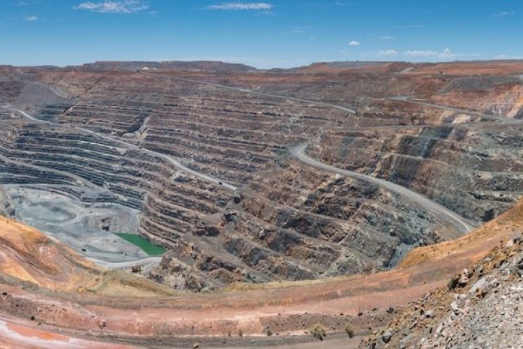 <p>Litio, cobre, oro y plata: llegan casi US$ 10.000 millones en inversiones mineras a Argentina</p>