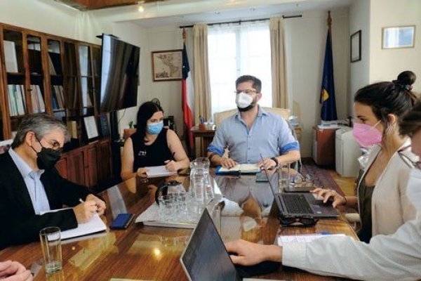 Boric se reúne con Marcel y comité político para afinar medidas de cara a marzo