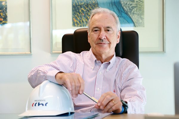 Antonio Errázuriz, presidente de la CChC y acercamientos con Carlos Montes: “Veo al futuro ministro muy abierto a salir de la caja”