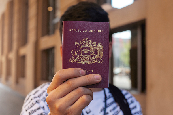Sonda-Thales recurre nuevamente a la Justicia y acusa a Idemia de “ventaja” al rebajar precio de pasaportes