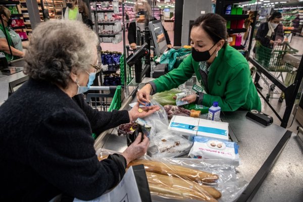 La inflación de la zona euro alcanza en enero un récord inesperado y pone a prueba la postura del BCE