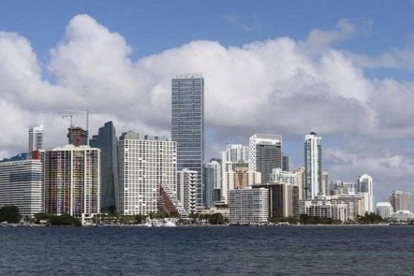 Los chilenos ganan peso como compradores, inversores y empresarios en Florida