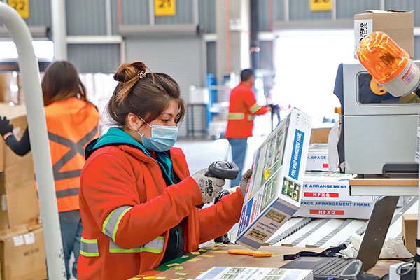 ManpowerGroup: Un 68% de los trabajadores prefiere evitar la presencialidad ante alza de variante ómicron