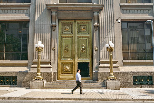 BofA estima tasa clave en máximo de 7,25% en mayo y apunta a razones globales pero también internas por alta inflación