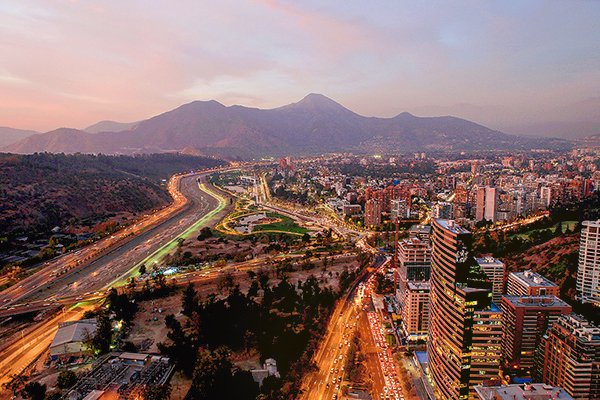 CNE emite bases definitivas de próxima licitación de suministro eléctrico para clientes regulados