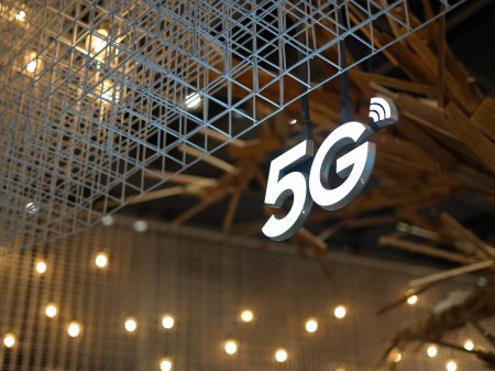 Telcel logra autorización para explotar banda 5G en México