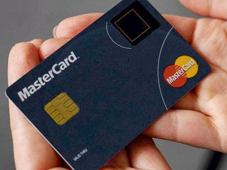 La batalla de Mastercard y Visa por los pagos transfronterizos en la región