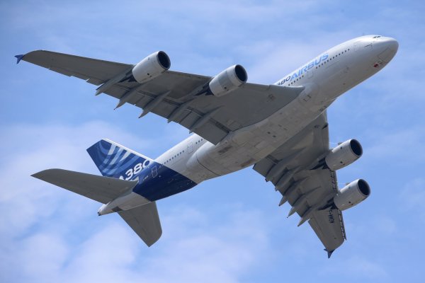 Airbus registra ingreso neto récord en 2021 y restablece pago de dividendo en señal de recuperación de la pandemia