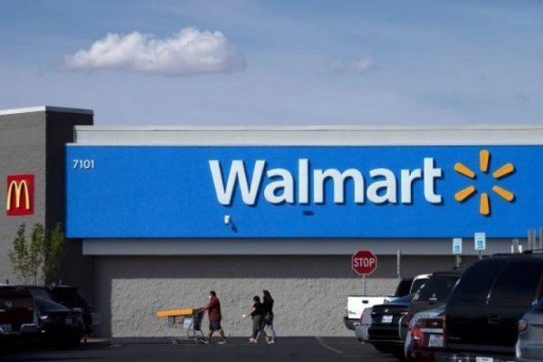 Walmart navega con éxito la crisis en la cadena de suministro y brinda proyección de ventas optimista