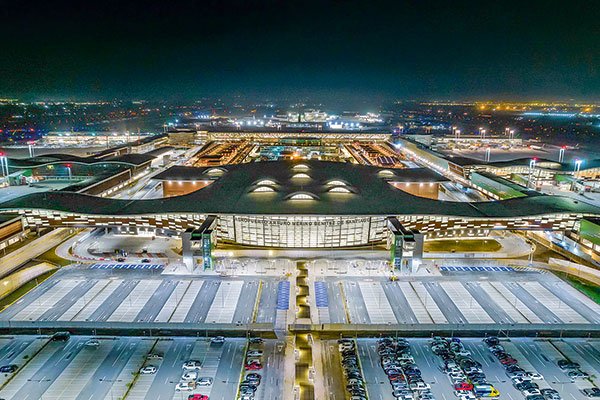 <p>Terminal 2 del aeropuerto de Santiago comenzará a funcionar el próximo lunes</p>