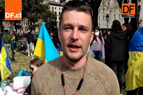 <p>Ahora en DF| Manifestantes en Barcelona realizan huelga de hambre por la situación de Ucrania</p>