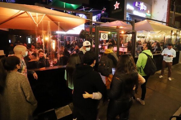 Organizadores de eventos aplauden dichos de Palacios de eliminar Plan Paso a Paso si casos siguen cayendo