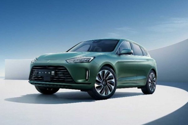 Atención Tesla: Auto con tecnología Huawei debuta en el mercado chino este sábado