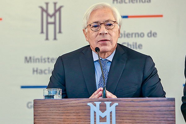 El presidente de la CMF, Joaquín Cortez. Foto: Archivo