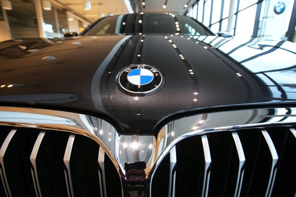 BMW retira casi 1 millón de vehículos en Estados Unidos por riesgo de incendio
