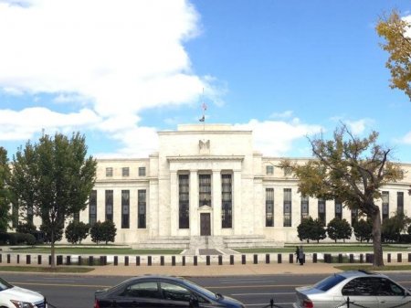 Los bancos centrales del continente acuden a subidas de tasas por la presión del IPC