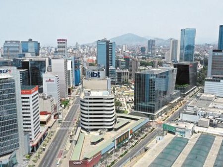 Perú impulsa reforma que podría incentivar competencia en mercado financiero local