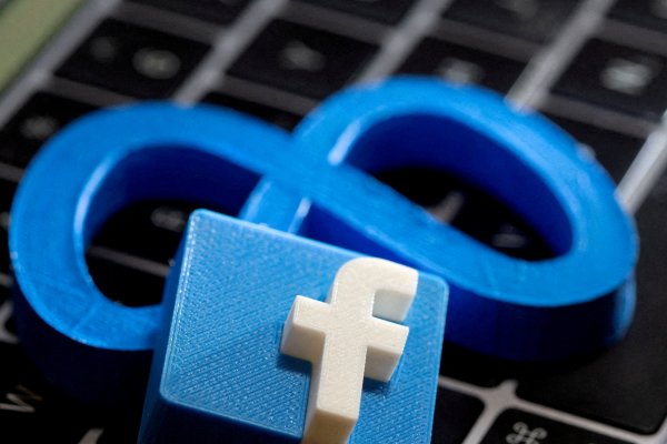 Rusia proscribe a Facebook e Instagram por considerarlas organizaciones "extremistas"