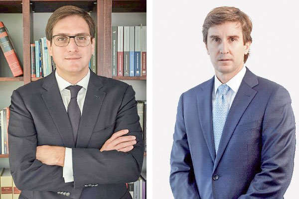Los abogados Carlos Ciappa y Matías Desmadryl de la agrupación “Juntos x el agua”.