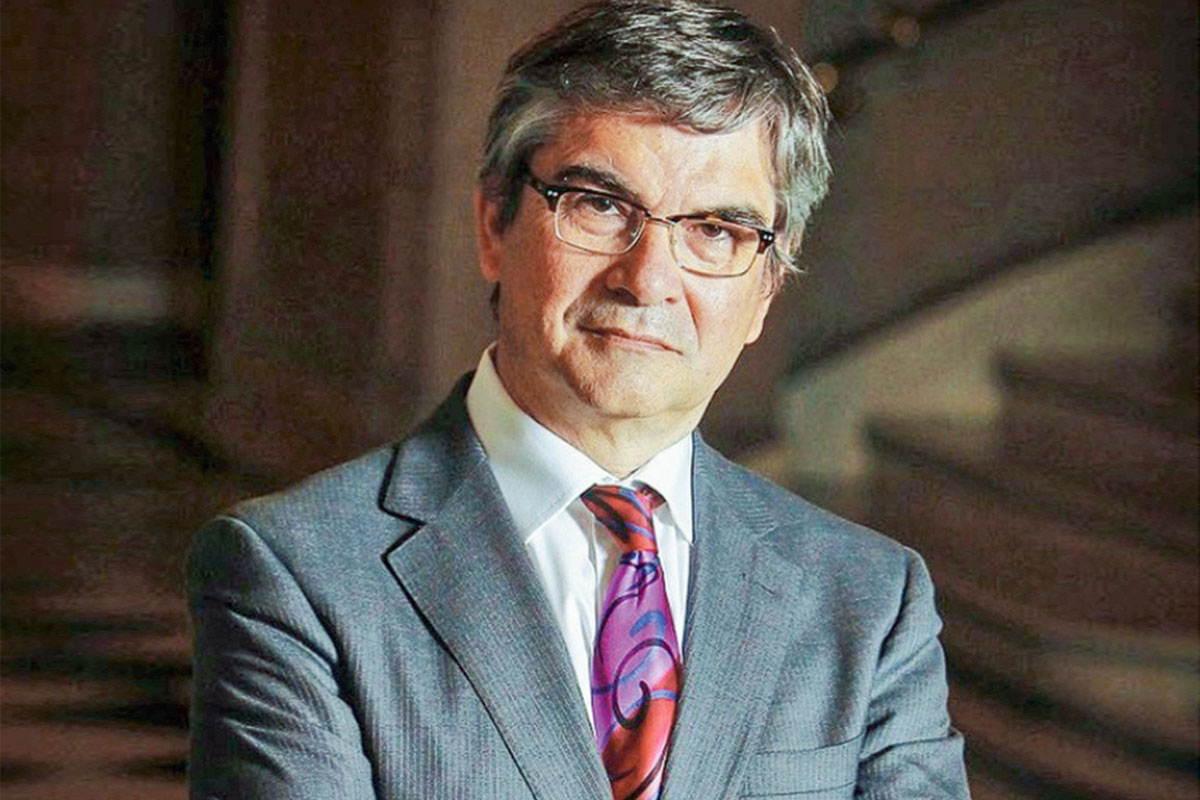 <p>Las llamativas corbatas de Marcel llegan a redes sociales</p>